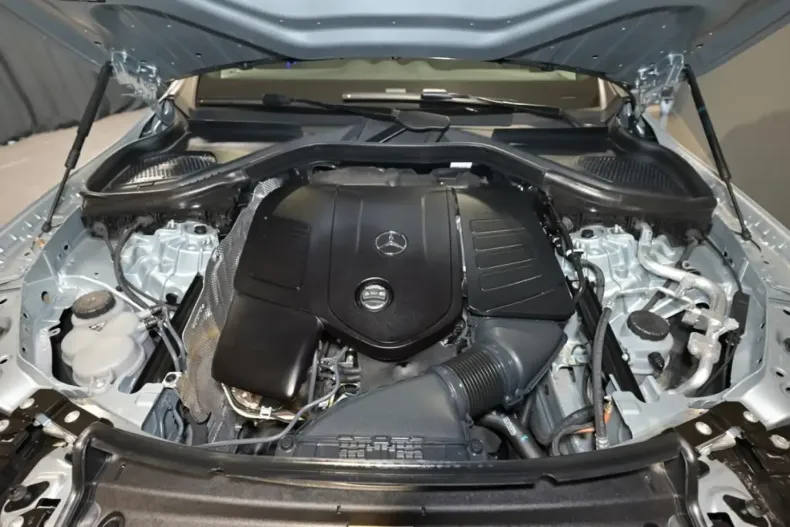 Mercedes-Benz GLC 200 din 2024 cu 24.200 km - oferta MER141867 - foto 13