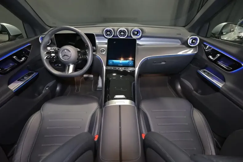 Mercedes-Benz GLC 200 din 2024 cu 24.200 km - oferta MER141867 - foto 15