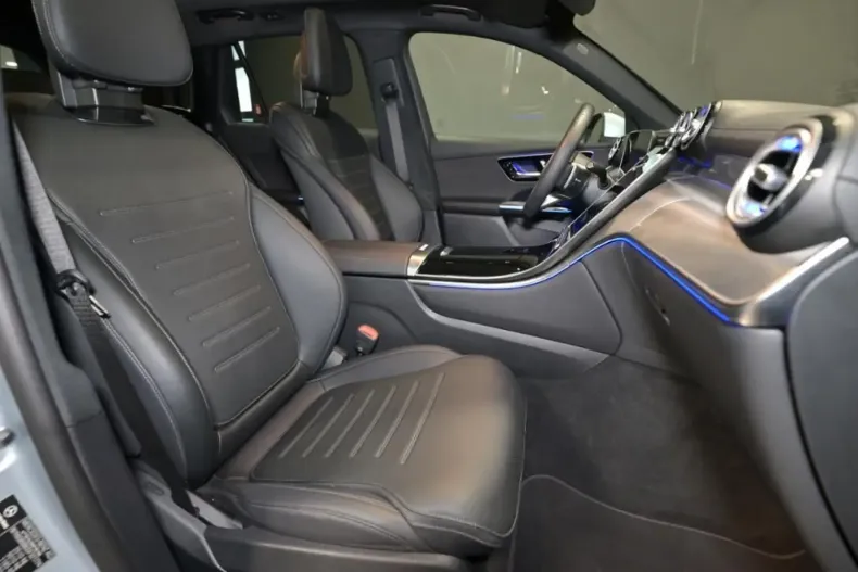 Mercedes-Benz GLC 200 din 2024 cu 24.200 km - oferta MER141867 - foto 24