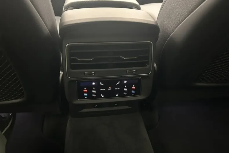 Audi Q8 din 2025 cu 28.256 km - oferta AUD141870 - foto 15