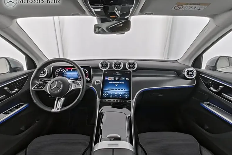 Mercedes-Benz GLC 200 din 2024 cu 19.050 km - oferta MER141873 - foto 6