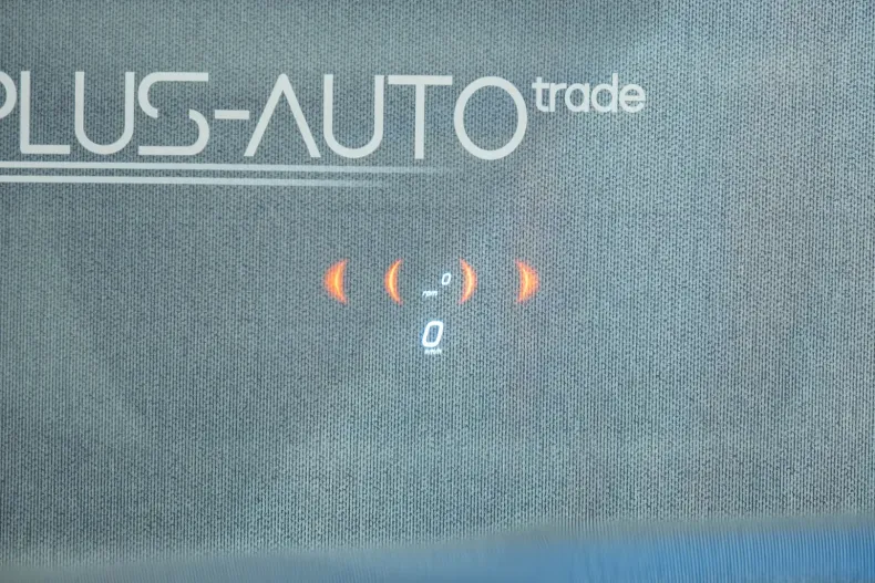 Mercedes-Benz E 220 din 2024 cu 23.800 km - oferta MER141886 - foto 33