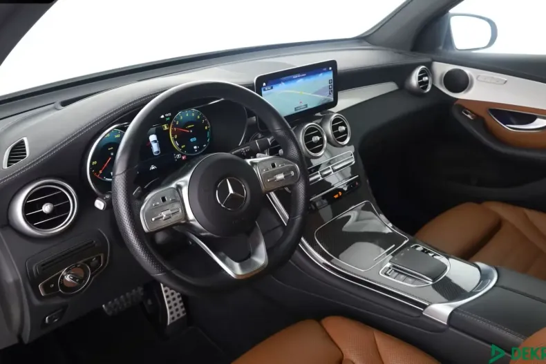 Mercedes-Benz GLC 300 din 2021 cu 73.233 km - oferta MER141895 - foto 6