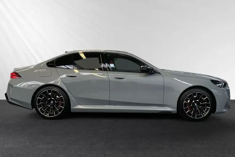 BMW M5 din 2024 cu 10.570 km - oferta BMW141896 - foto 2