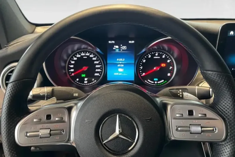 Mercedes-Benz GLC 300 din 2021 cu 69.134 km - oferta MER141897 - foto 5