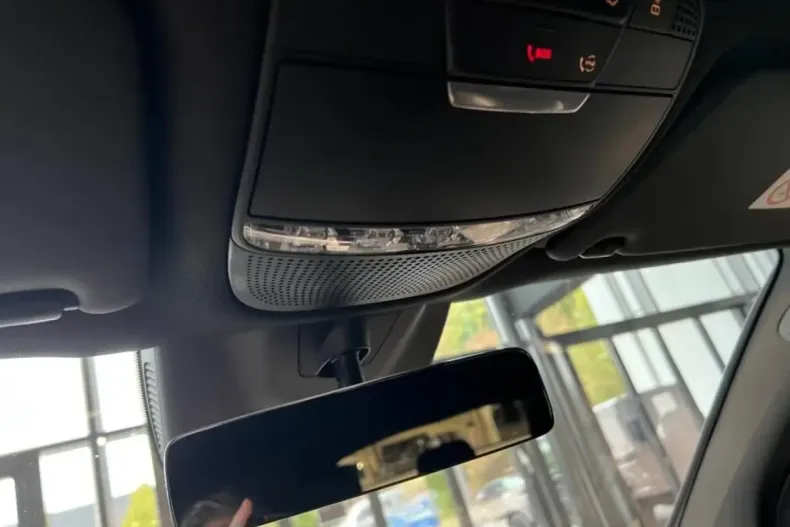 Mercedes-Benz GLC 300 din 2021 cu 69.134 km - oferta MER141897 - foto 11