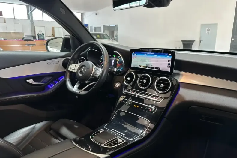 Mercedes-Benz GLC 300 din 2021 cu 53.700 km - oferta MER141899 - foto 5