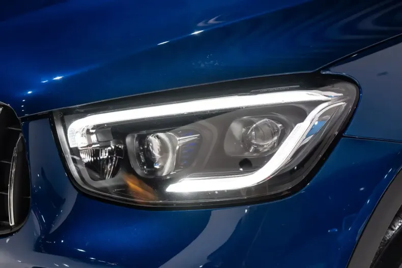 Mercedes-Benz GLC 300 din 2021 cu 54.026 km - oferta MER141901 - foto 4