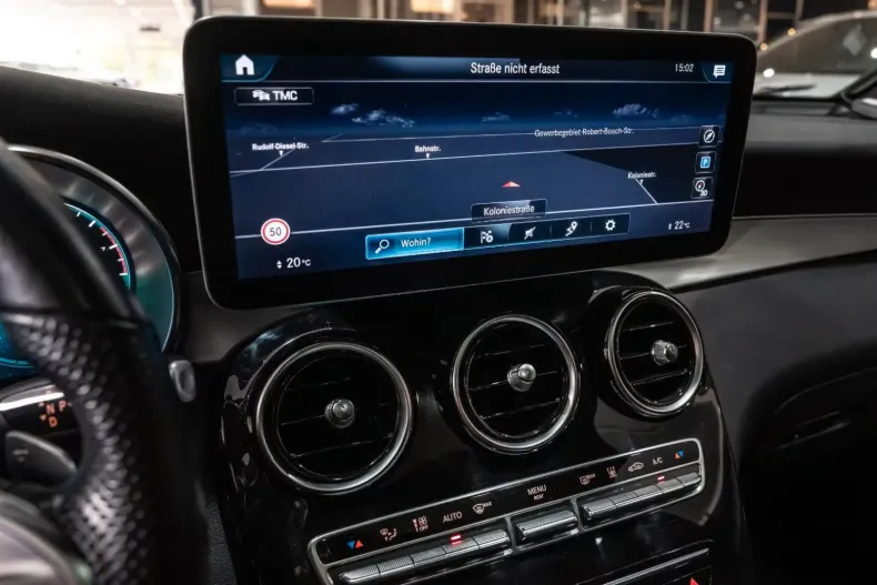 Mercedes-Benz GLC 300 din 2021 cu 54.026 km - oferta MER141901 - foto 9