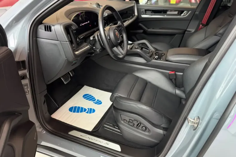 Porsche Cayenne din 2024 cu 22.043 km - oferta POR141902 - foto 13