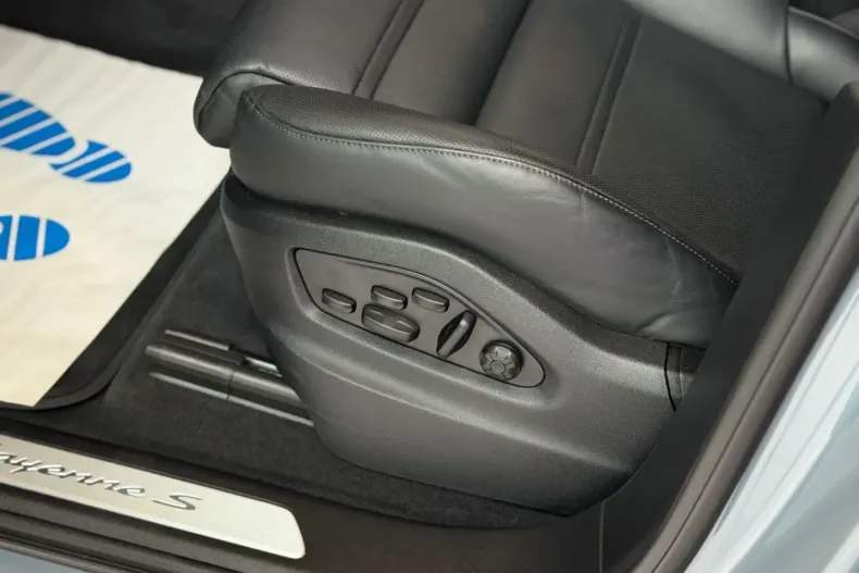 Porsche Cayenne din 2024 cu 22.043 km - oferta POR141902 - foto 14