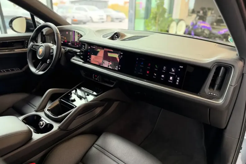 Porsche Cayenne din 2024 cu 22.043 km - oferta POR141902 - foto 33