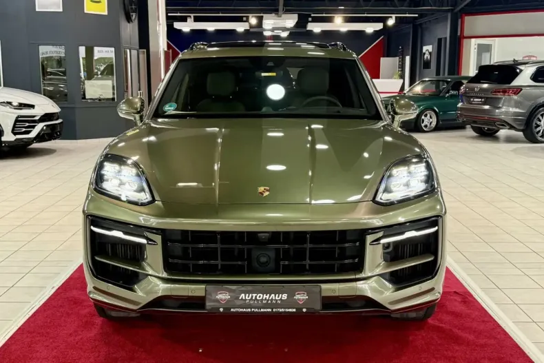 Porsche Cayenne din 2023 cu 39.238 km - oferta POR141903 - foto 8