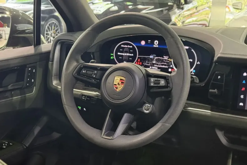 Porsche Cayenne din 2023 cu 39.238 km - oferta POR141903 - foto 25