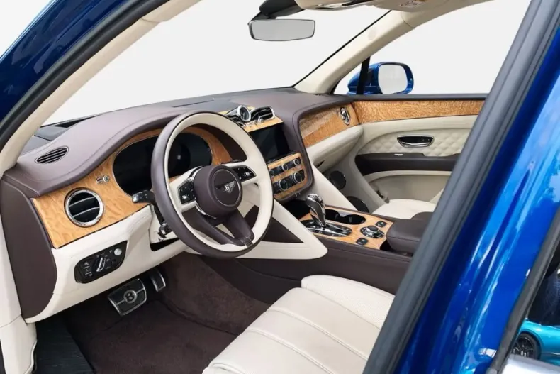 Bentley Bentayga din 2022 cu 55.345 km - oferta BEN141904 - foto 11