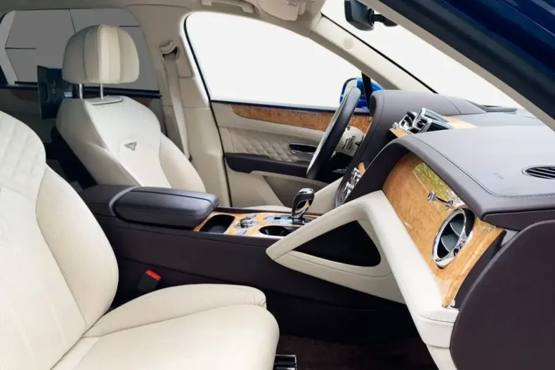 Bentley Bentayga din 2022 cu 55.345 km - oferta BEN141904 - foto 14