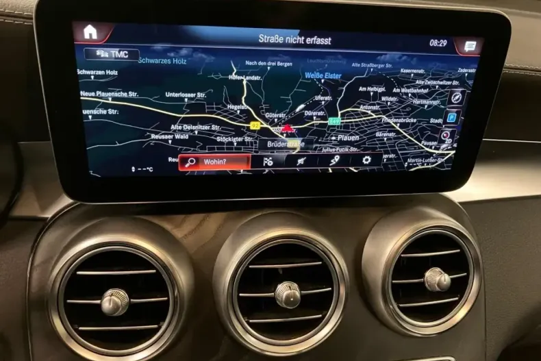 Mercedes-Benz GLC 300 din 2021 cu 50.127 km - oferta MER141905 - foto 8