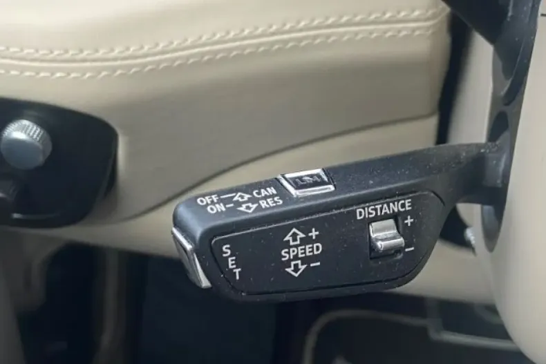 Bentley Bentayga din 2021 cu 74.500 km - oferta BEN141906 - foto 17