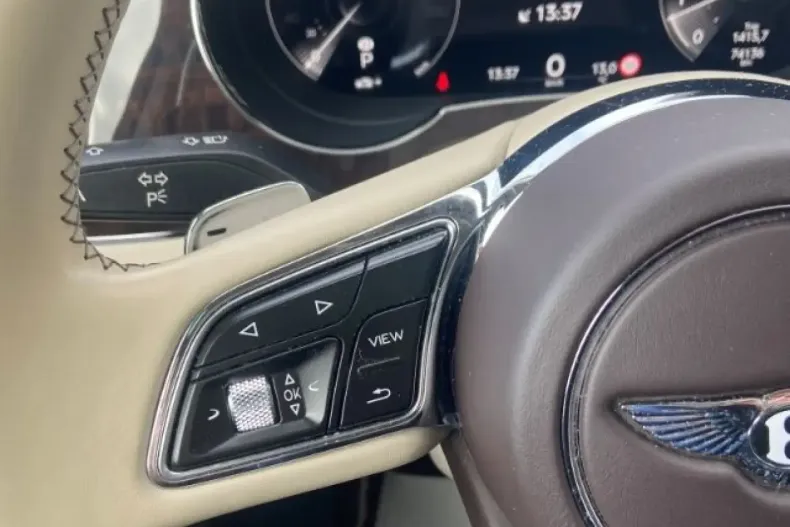 Bentley Bentayga din 2021 cu 74.500 km - oferta BEN141906 - foto 18