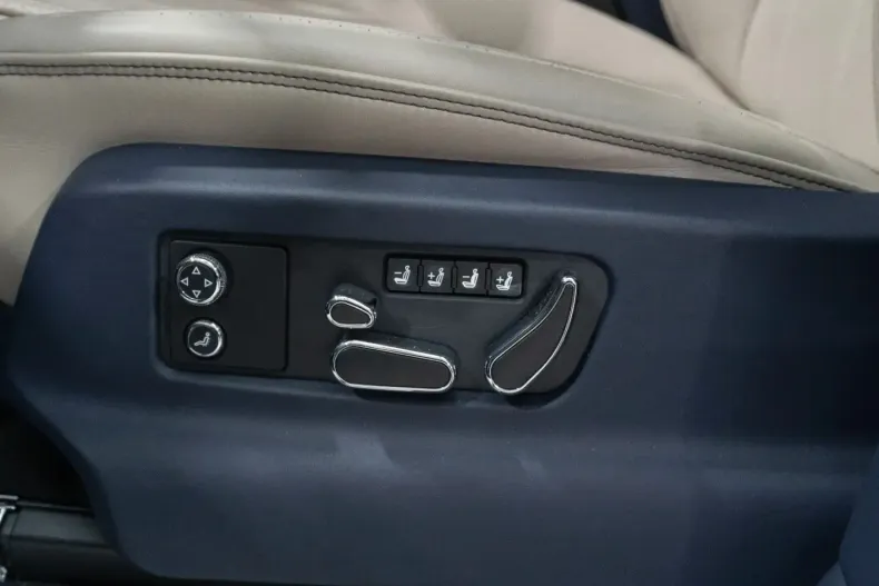 Bentley Bentayga din 2024 cu 6.178 km - oferta BEN141907 - foto 14