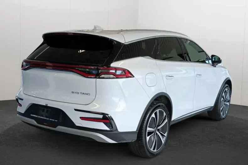 BYD TANG din 2025 cu 1.150 km - oferta BYD141913 - foto 4