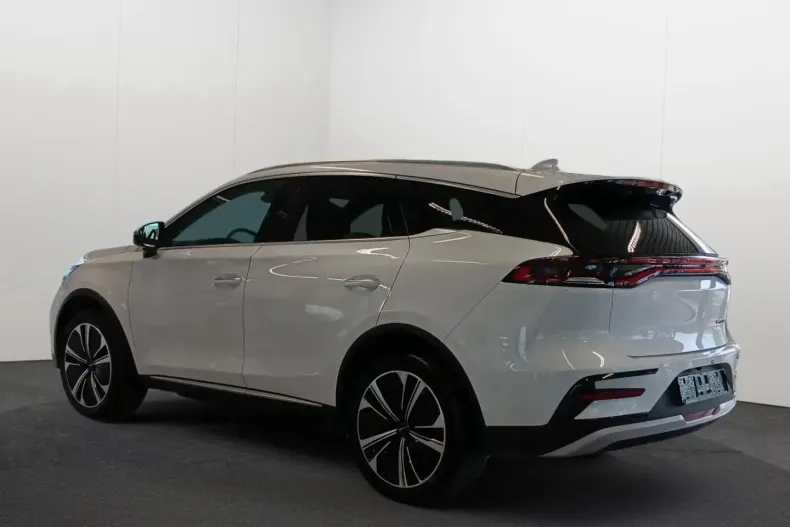 BYD TANG din 2025 cu 1.150 km - oferta BYD141913 - foto 5