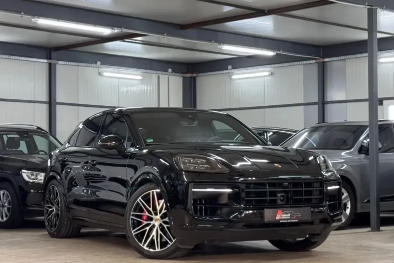 Porsche Cayenne din 2023 cu 48.149 km - oferta POR141914 - foto 3