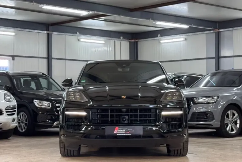 Porsche Cayenne din 2023 cu 48.149 km - oferta POR141914 - foto 4