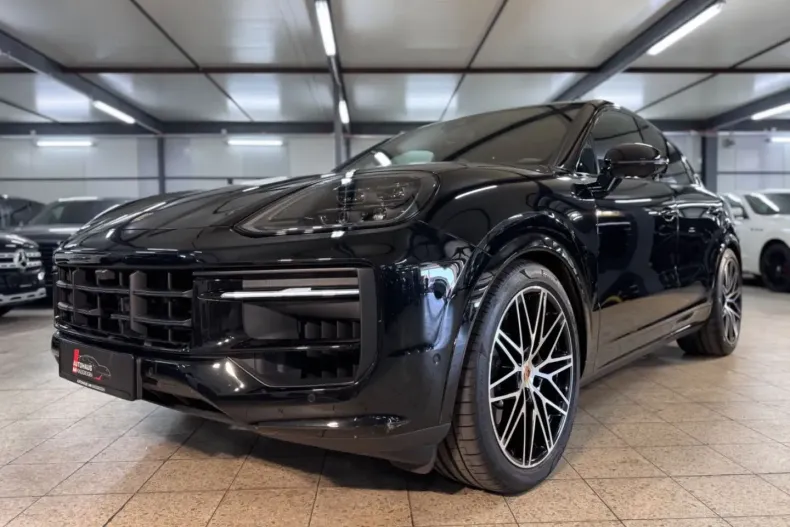 Porsche Cayenne din 2023 cu 48.149 km - oferta POR141914 - foto 6