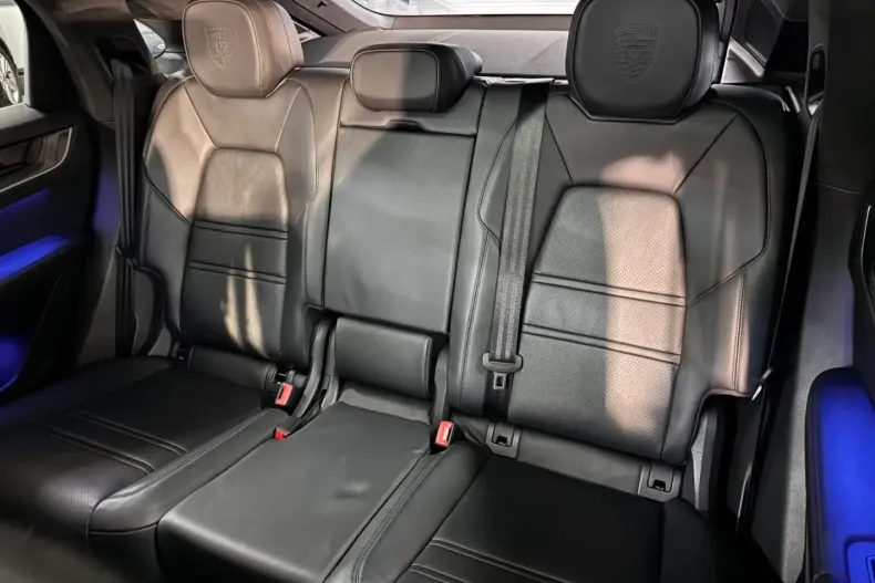 Porsche Cayenne din 2023 cu 48.149 km - oferta POR141914 - foto 10