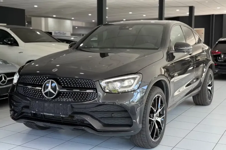 Mercedes-Benz GLC 300 din 2021 cu 67.800 km - oferta MER141916 - foto 1