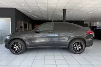 Mercedes-Benz GLC 300 din 2021 cu 67.800 km - oferta MER141916 - foto 3