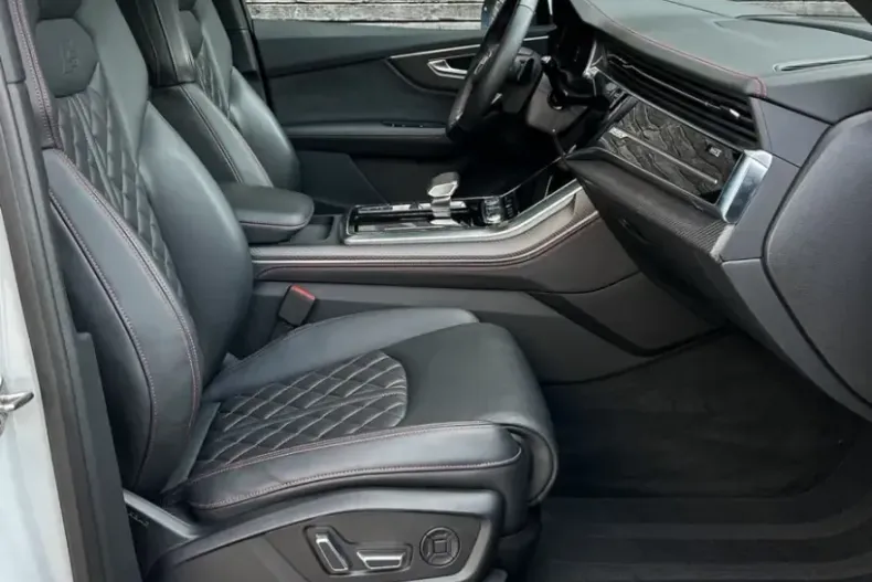 Audi Q7 din 2024 cu 21.500 km - oferta AUD141921 - foto 13