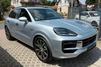 Porsche Cayenne din 2024 cu 927 km - oferta POR141923 - foto 1