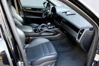 Porsche Cayenne din 2022 cu 68.822 km - oferta POR141934 - foto 9