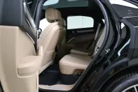 Porsche Cayenne din 2022 cu 48.700 km - oferta POR141936 - foto 19