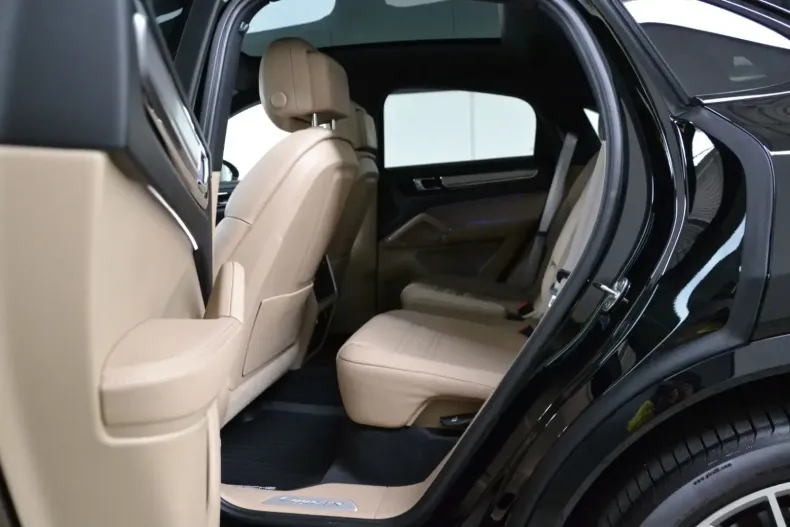 Porsche Cayenne din 2022 cu 48.700 km - oferta POR141936 - foto 19