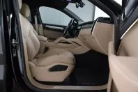 Porsche Cayenne din 2022 cu 48.700 km - oferta POR141936 - foto 23