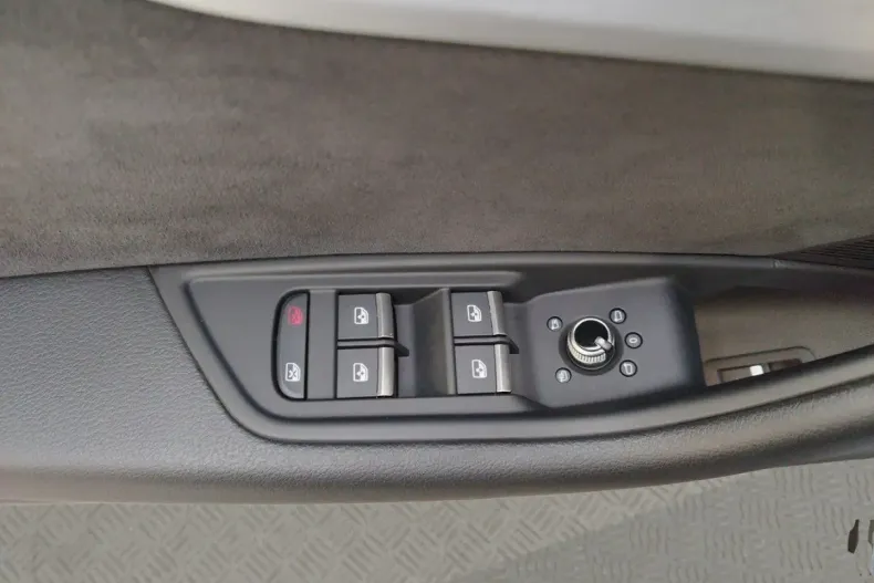 Audi A5 din 2022 cu 31.200 km - oferta AUD141937 - foto 10