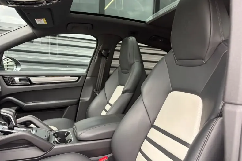 Porsche Cayenne din 2021 cu 80.700 km - oferta POR141941 - foto 16