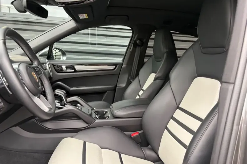 Porsche Cayenne din 2021 cu 80.700 km - oferta POR141941 - foto 18