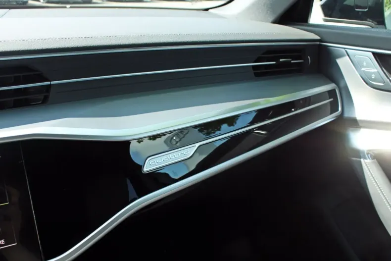 Audi A6 din 2023 cu 8.490 km - oferta AUD141952 - foto 24