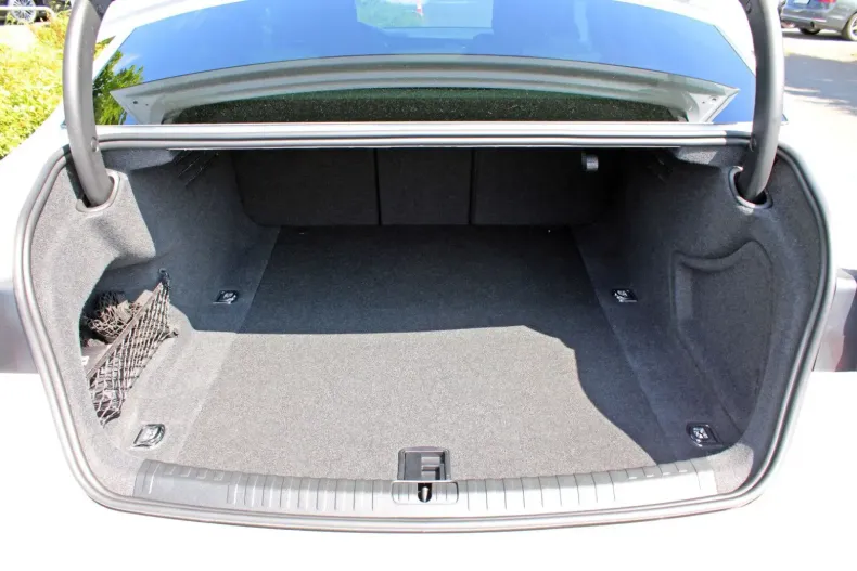 Audi A6 din 2023 cu 8.490 km - oferta AUD141952 - foto 27