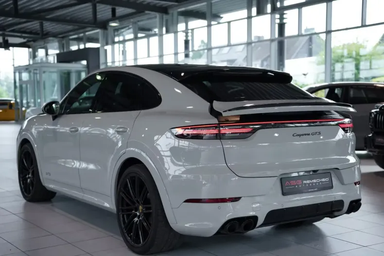 Porsche Cayenne din 2021 cu 79.900 km - oferta POR141959 - foto 4