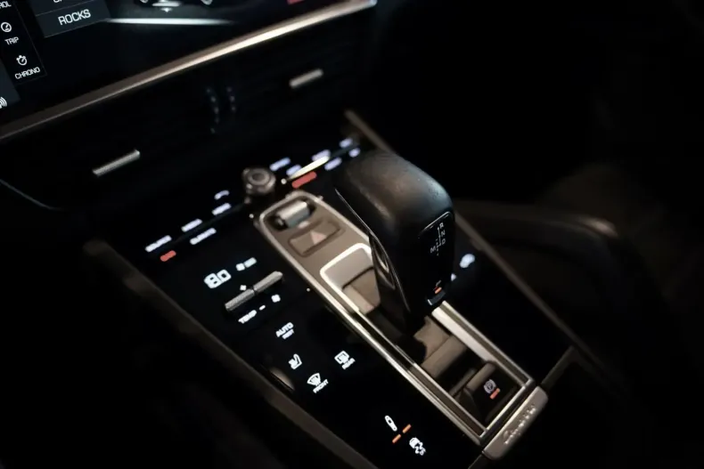 Porsche Cayenne din 2021 cu 79.900 km - oferta POR141959 - foto 15