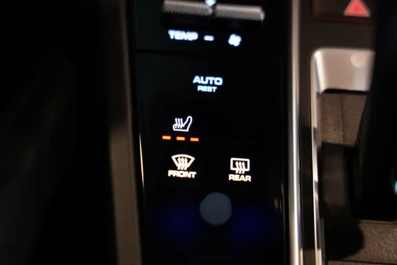 Porsche Cayenne din 2021 cu 79.900 km - oferta POR141959 - foto 23