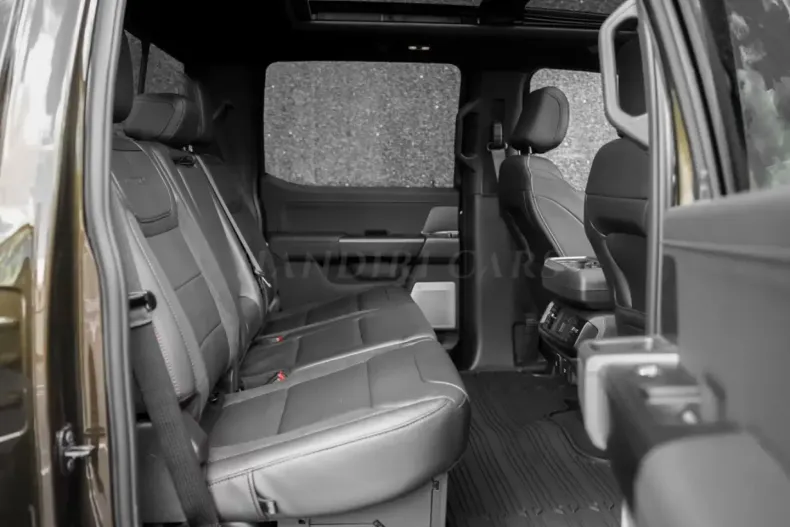 Ford F 150 din 2025 cu 5 km - oferta FOR141960 - foto 6