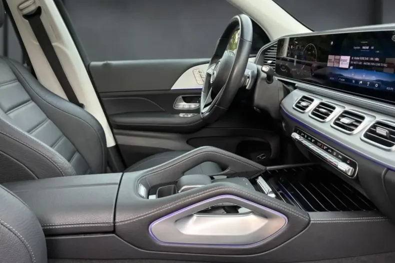 Mercedes-Benz GLE 300 din 2024 cu 20.000 km - oferta MER141970 - foto 16