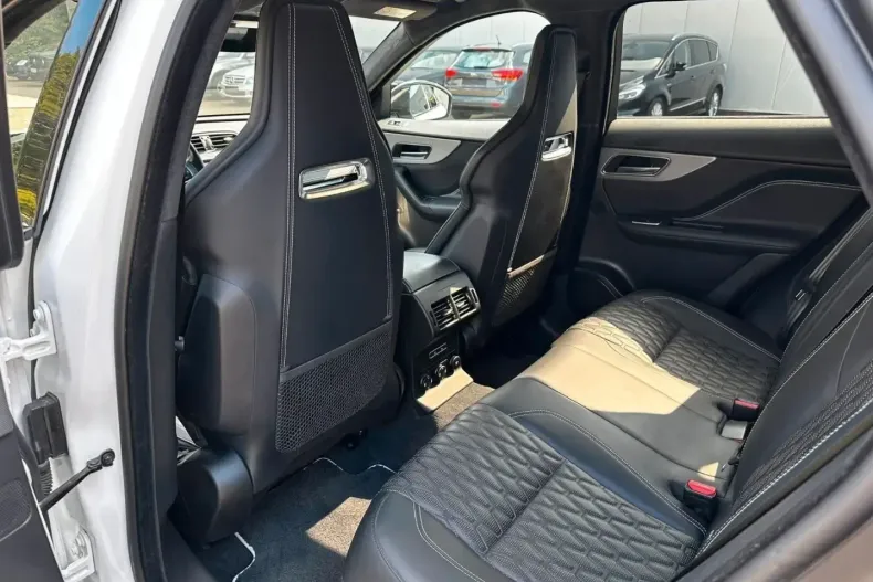 Jaguar F-Pace din 2020 cu 64.800 km - oferta JAG141971 - foto 19