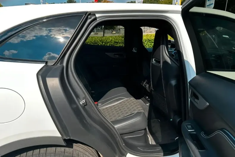 Jaguar F-Pace din 2020 cu 64.800 km - oferta JAG141971 - foto 22